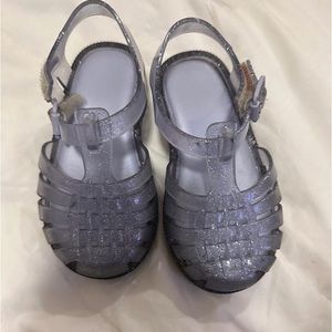 Mini Melissa Possession